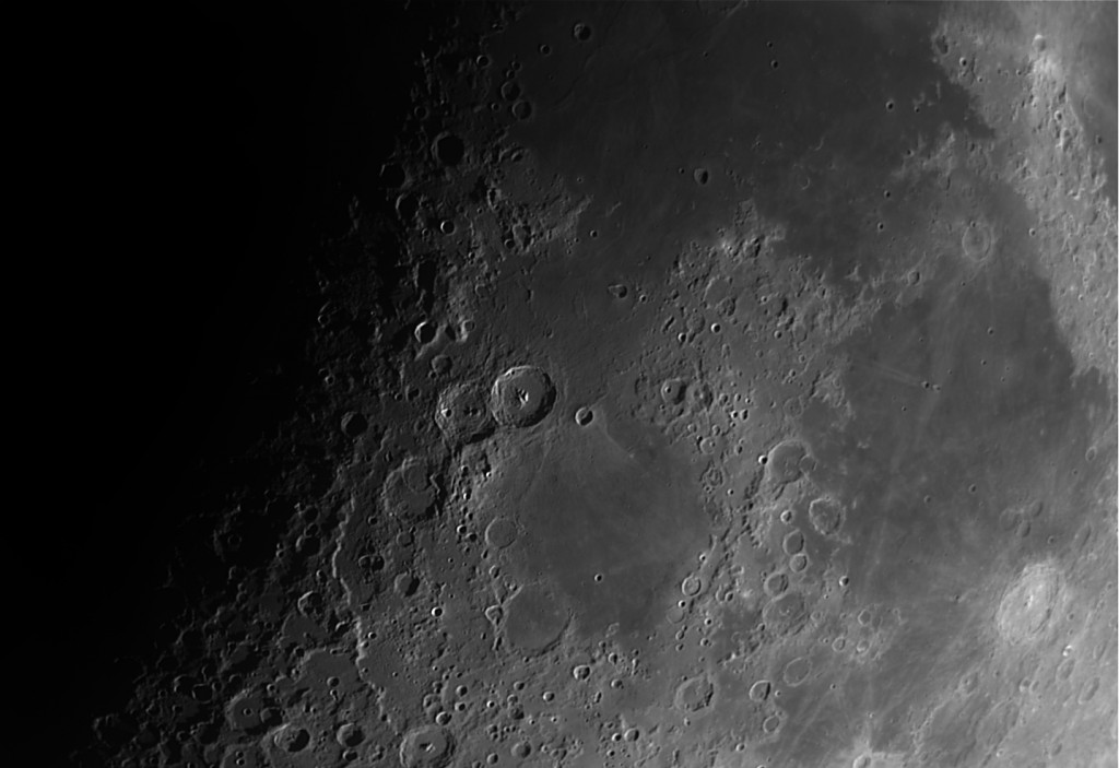 The Moon: Teophilus, Catharina e Cyrillus