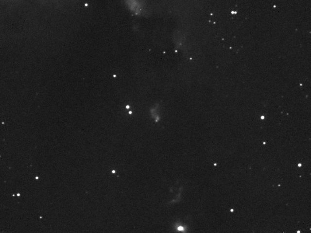 The McNeil Nebula and V1647 Ori on 28 Jan. 2014