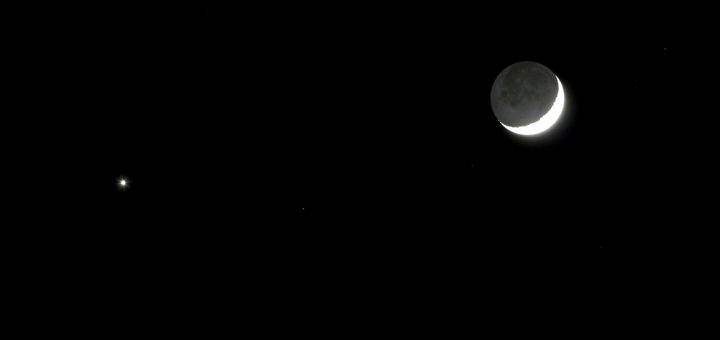 The Moon and Venus: 31 Dec. 2008