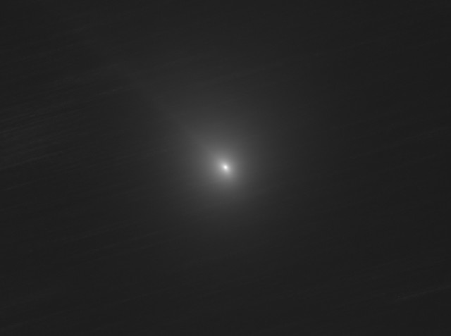 Comet C/2014 E2 Jacques, a close-up: 22 Aug. 2014