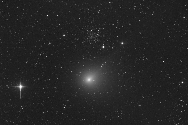 Comet C/2014 E2 Jacques and the open cluster NGC 609: 22 Aug. 2014