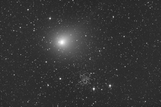 Comet C/2014 E2 Jacques and NGC 609: 23 Aug. 2014