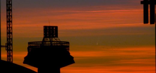 C/2006 P1 McNaught: 12 Jan. 2007