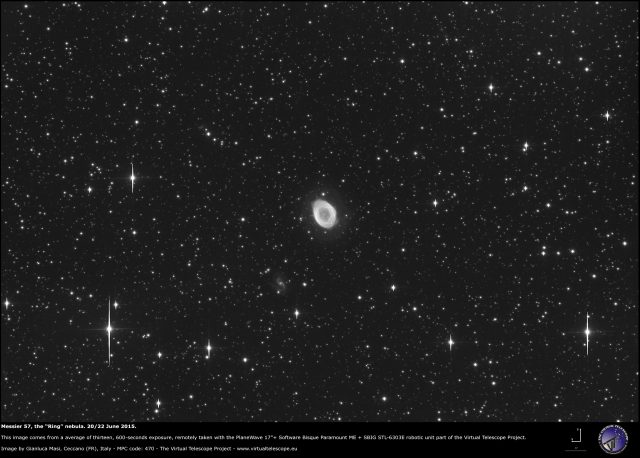 Messier 57, the “Ring” nebula in Lyra