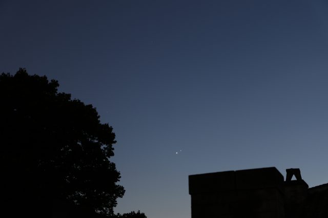 Venus and Jupiter from Villa Torlonia in Rome: 01 July 2015