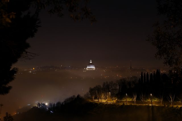 St. Peter dome is showing the fog, all around, is covering Rome - 2 Feb. 2016.