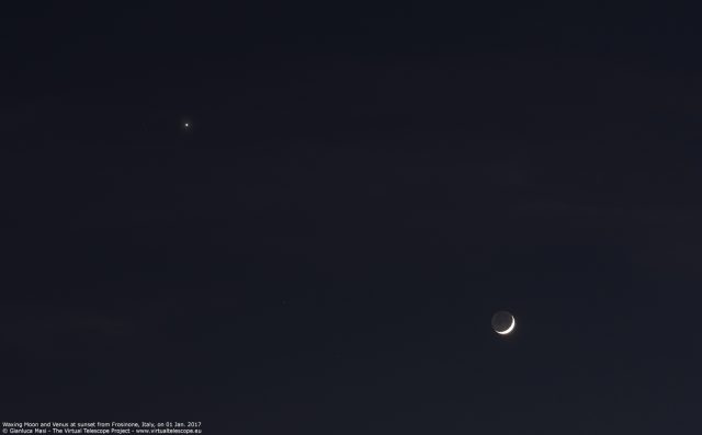 The Moon and Venus shining close in the sky on 01 Jan. 2017