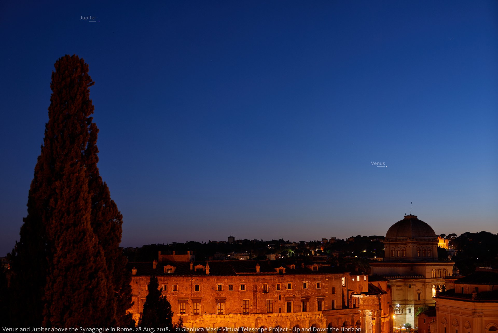 Venus and Jupiter shining above the Synagogue in Rome, at sunset - 28 Aug. 2018