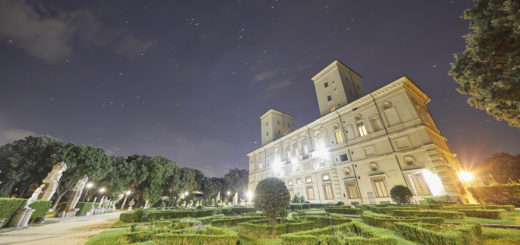 The Tiangong-2 flies above the Galleria Borghese Museum in Rome - 6 Sept. 2018