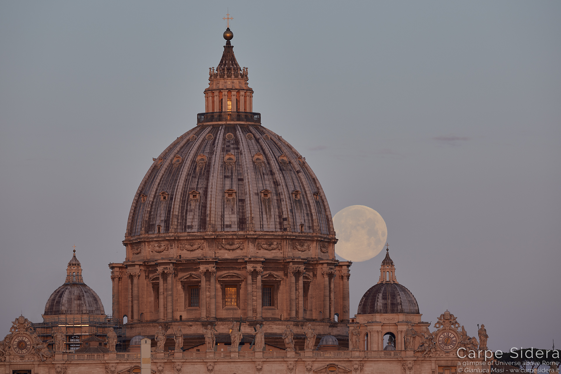 Mother and Daughter: the large and the small domes play with the Moon