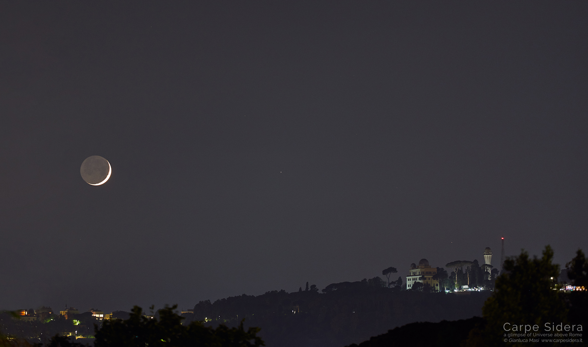 The Moon with its earthsine pairs with Mars while setting beside Monte Mario observatory in Rome - 5 June 2019