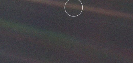 Pale Blue Dot: il pallido punto blu, nell'immagine ottenuta dal Voyager 1.