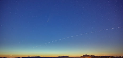 Comet C/2020 F3 NEOWISE at sunset, above the lake Bracciano, Italy, with a very young Moon and the International Space Station crossing the field of view, as well as satellite Cosmos 1892 - 22 July 2020.