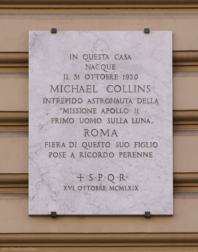 Commemorative plaque in via Tevere, 16, Rome, where Michael was born.