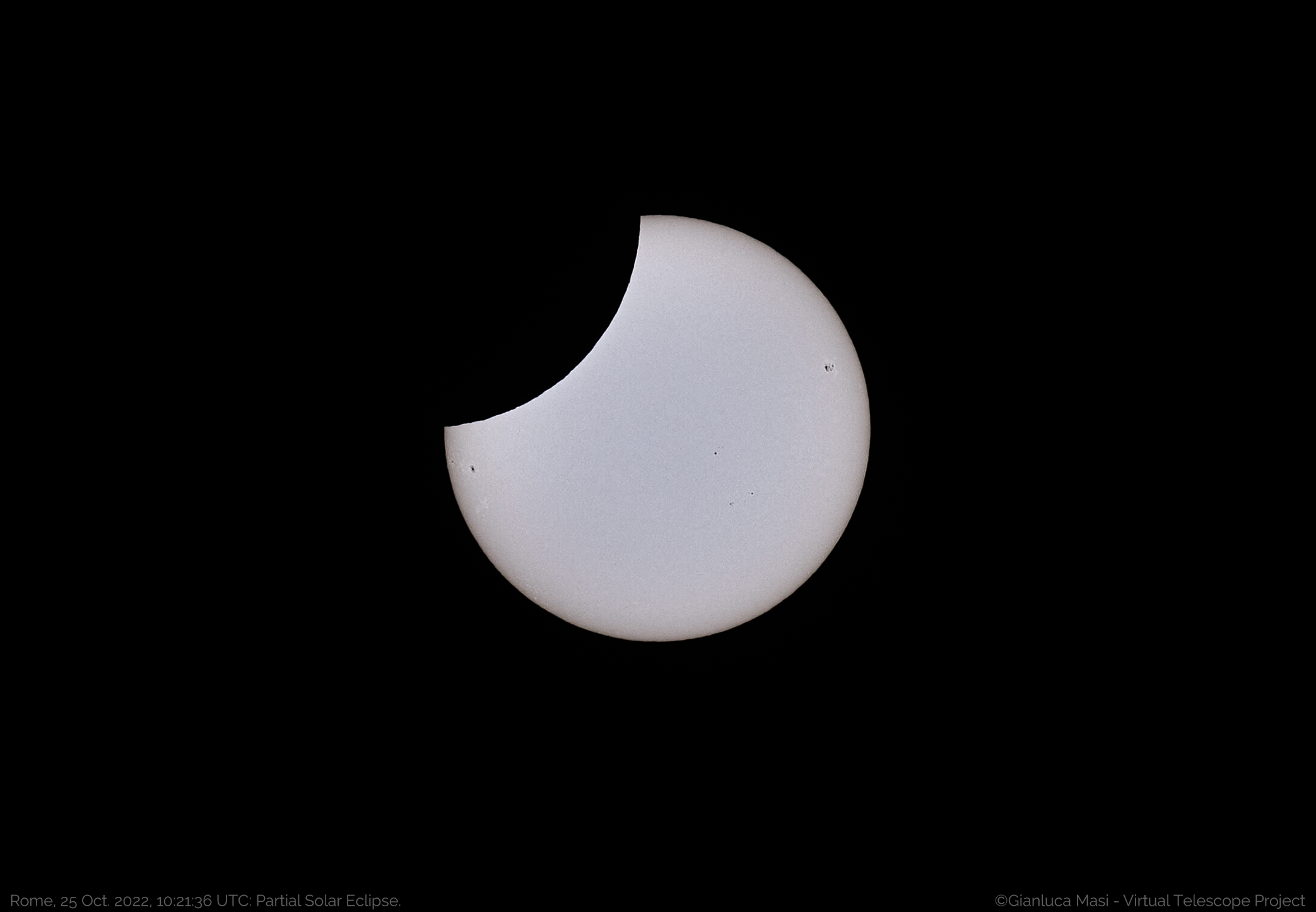 25 Oct. 2022 Partial Solar Eclipse: maximum.