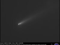 Comet C/2025 K1 ATLAS: several pieces are visible. 13 Nov. 2025.
