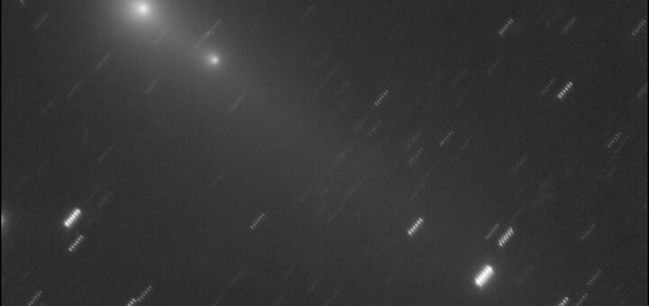 Comet 240P/NEAT: A and B fragments. 9 Dec. 2025.